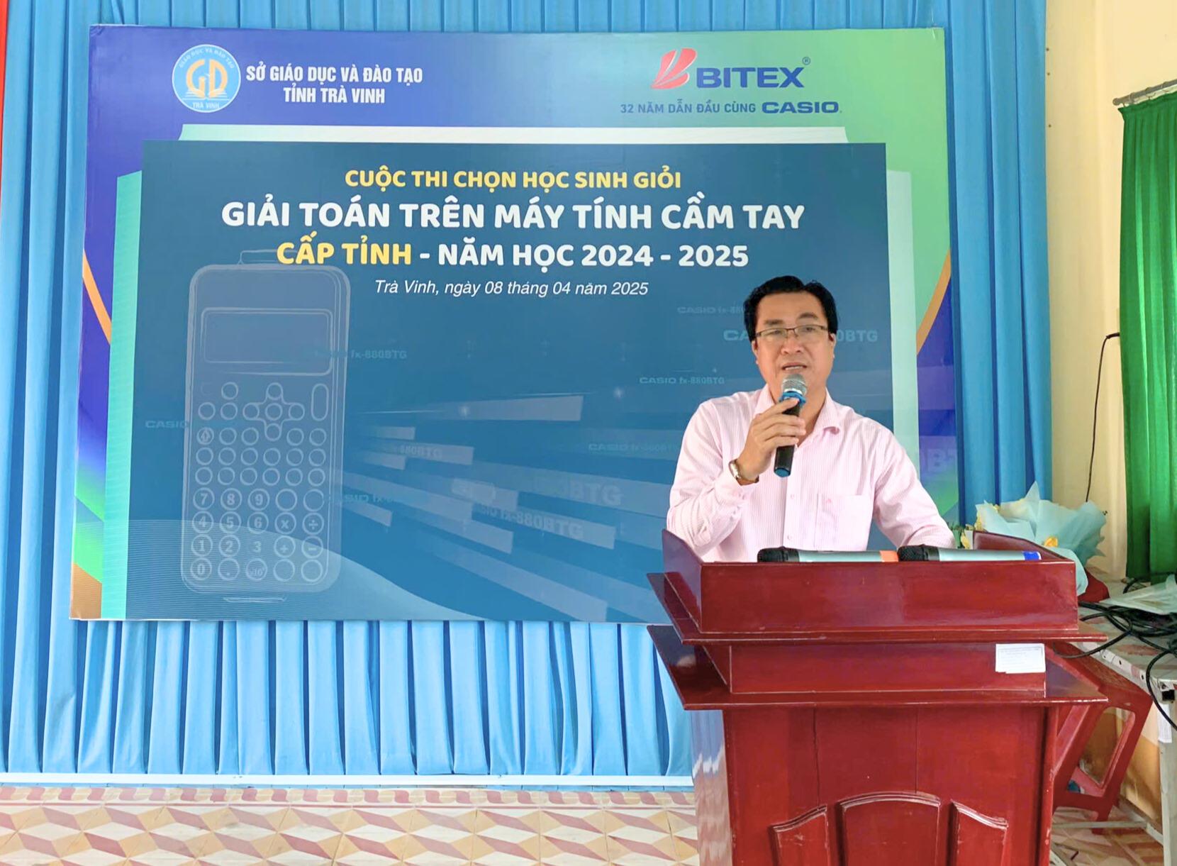 an-600-hoc-sin h-tra-vinh-tha m-gia-cuoc-thi -giai-toan-tre n-may-tinh-1.j pg