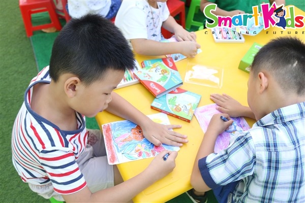 dung-cu-hoc-ta p-smartkids-23 .jpg