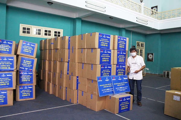 Chuyến xe tiếp sức của BITEX GROUP đã đến nơi tuyến đầu chống dịch