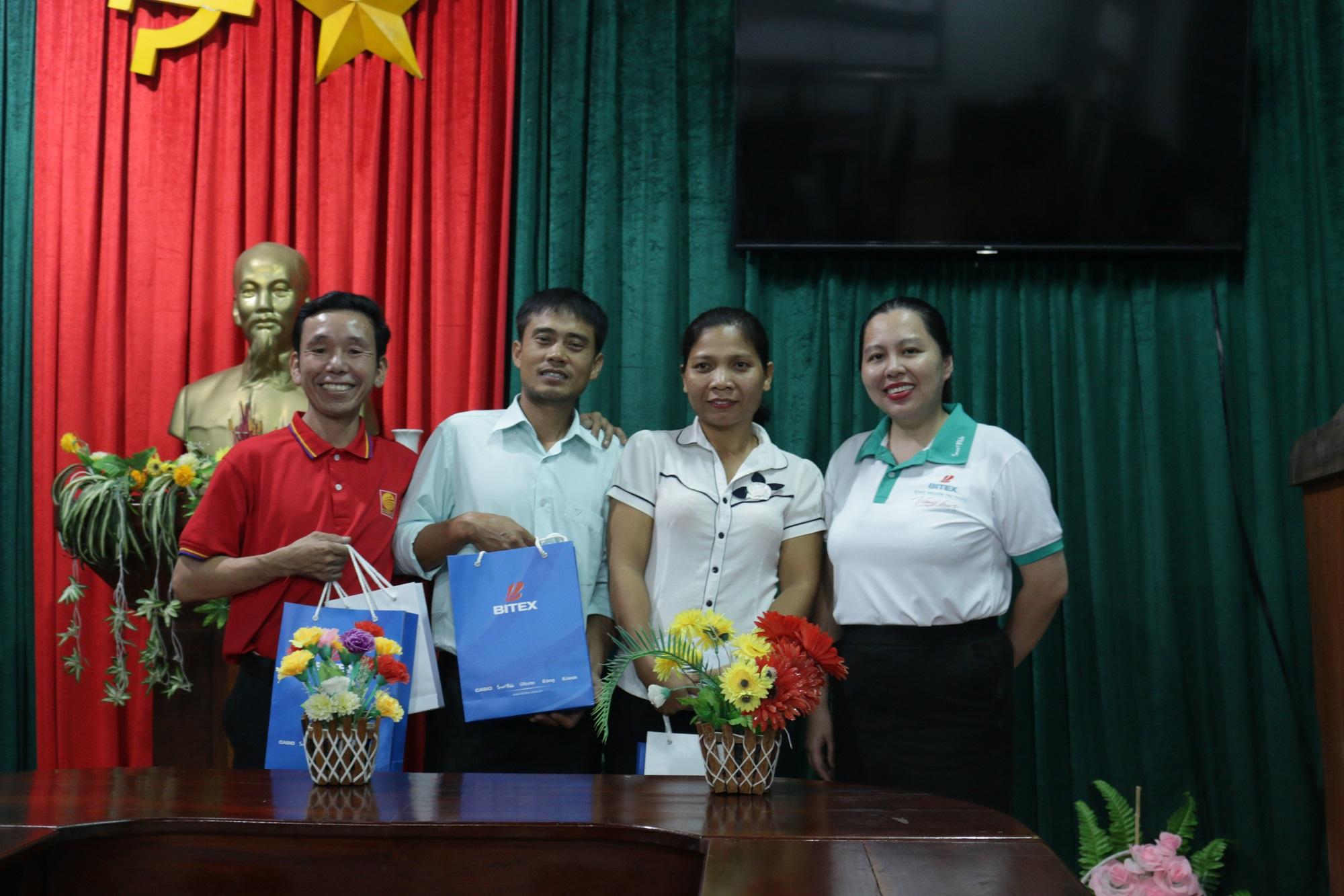 dong-hanh-cung -giao-vien-vuo t-kho-bang-run g-den-voi-co-g iao-o-gia-lai- 4.jpg