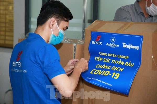 tap-doan-bitex -va-bao-tien-p hong-tiep-suc- tuyen-dau-chon g-dich-3.jpg