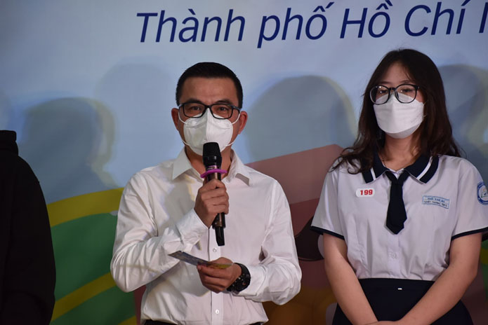 bitex-dong-han h-cung-bao-tuo i-tre-to-chuc- tat-nien-cho-t re-mo-coi-covi d-19-2.jpg