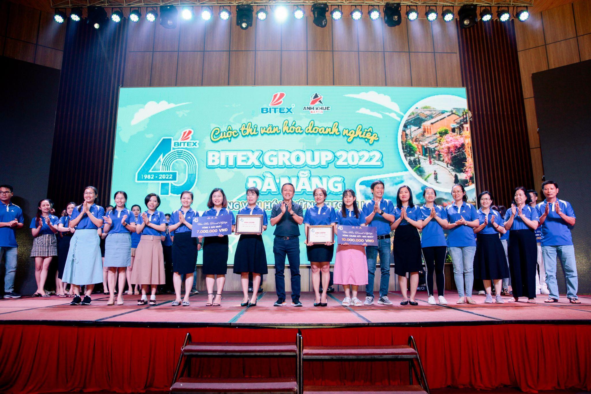 bitex-duoc-vin h-danh-giai-th uong-doanh-ngh iep-tieu-bieu- vi-nguoi-lao-d ong-2022-8.jpg